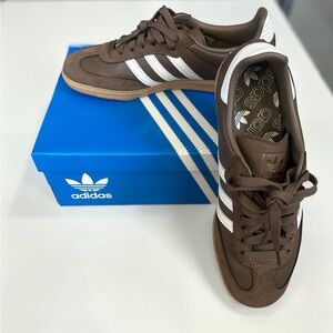 Adidas Samba OG Women’s Brown/White  Stripes Sz 7.5